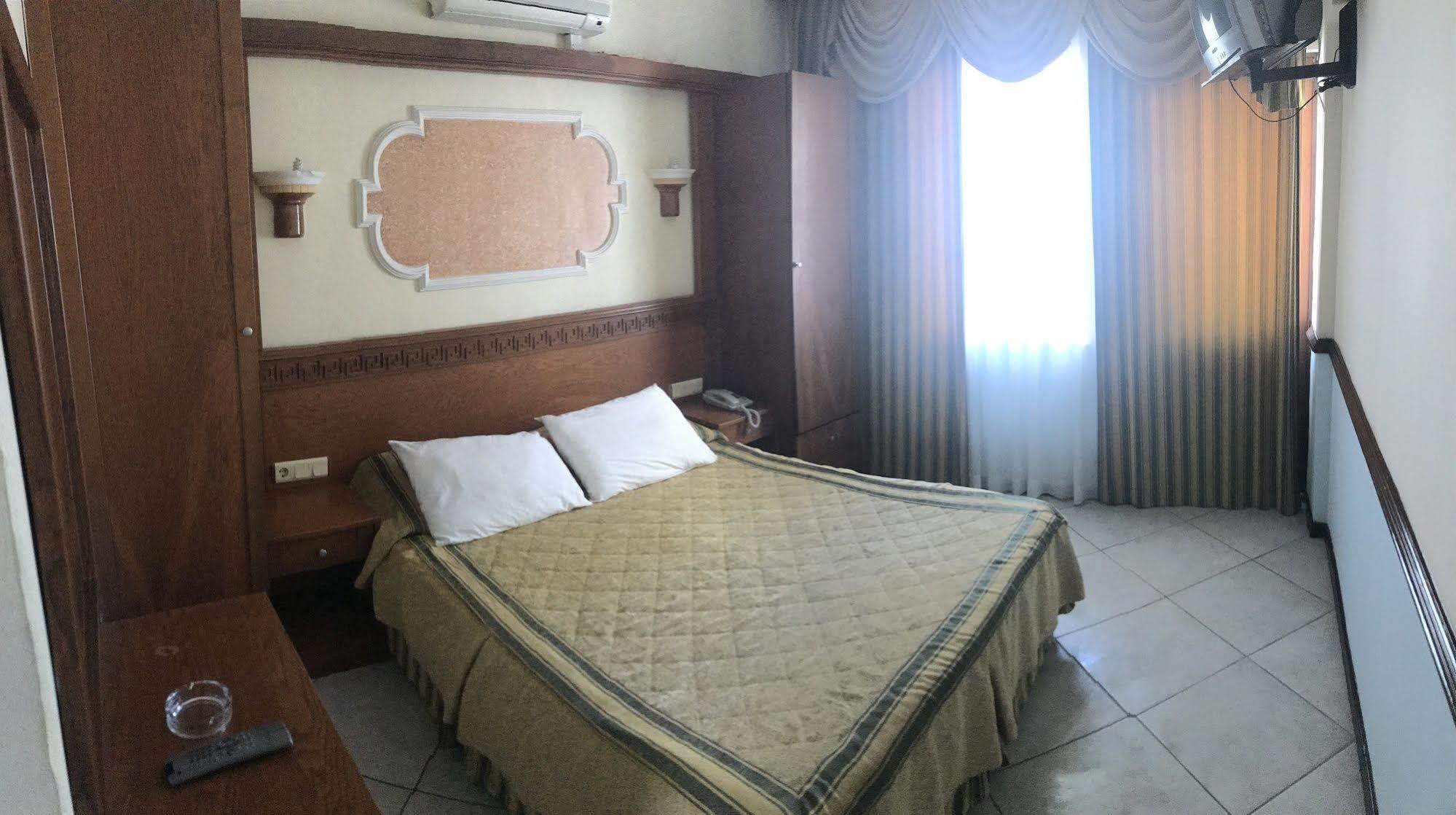 Seren Sari Hotel Marmaris Exterior foto